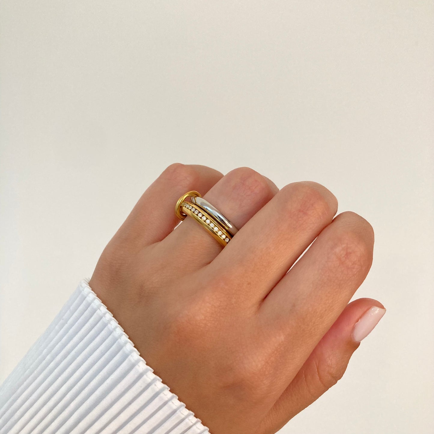 Double Connecting Ring
