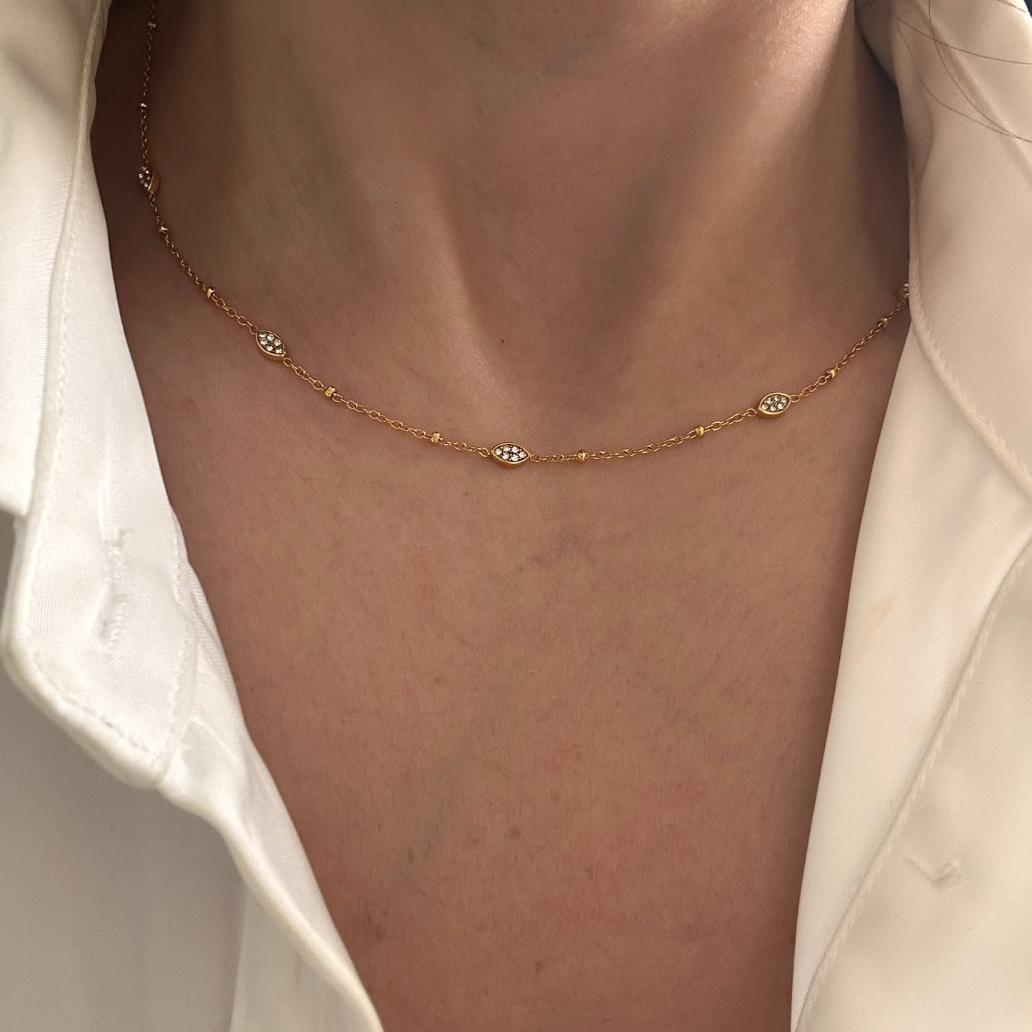 Sparkling Oval Necklace