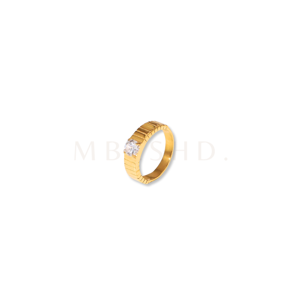 Ribbed Band Solitaire Ring