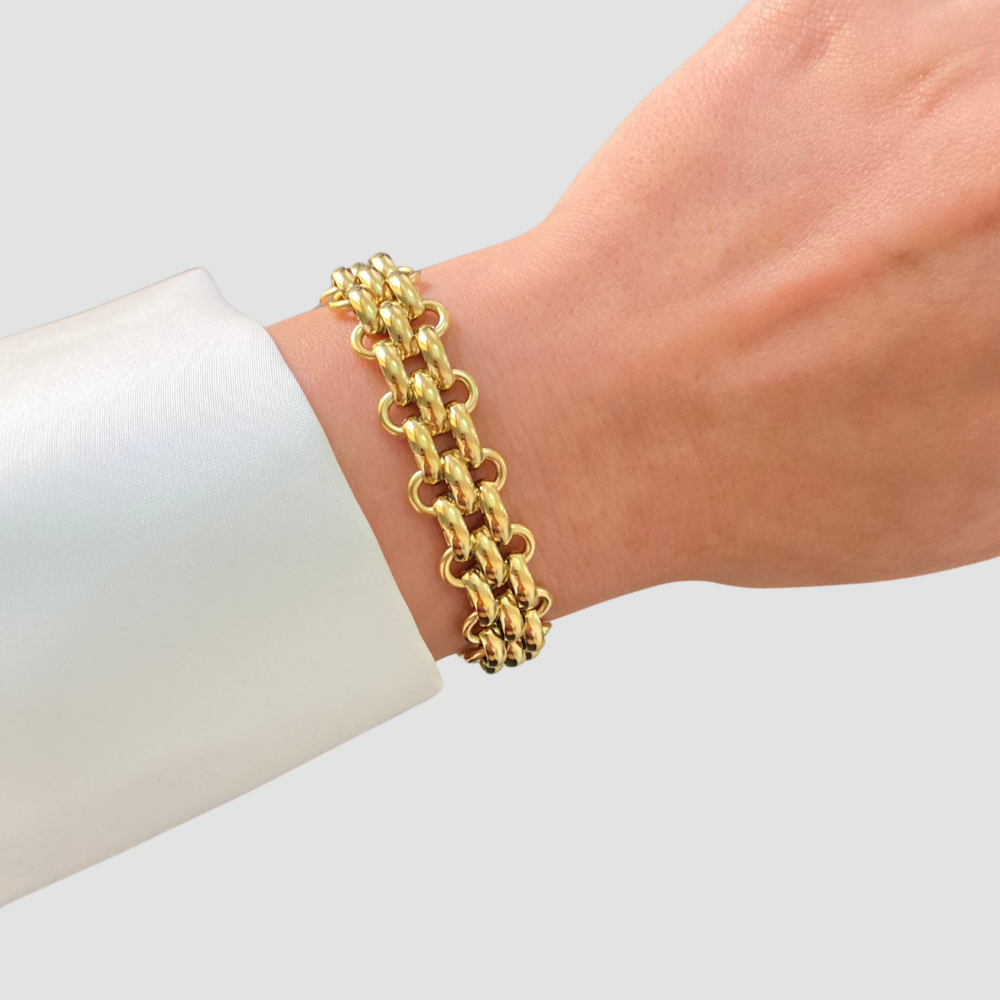 Wide O Chain Bracelet