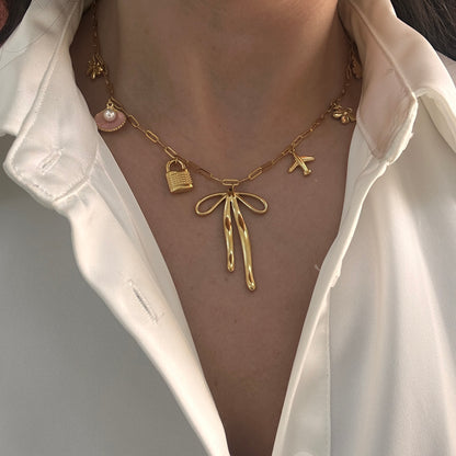 IT GIRL Charms Necklace