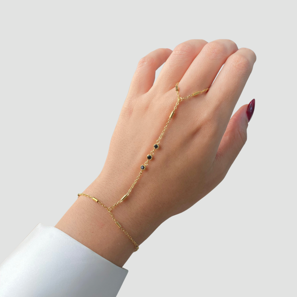 Triple Black Stone Handchain