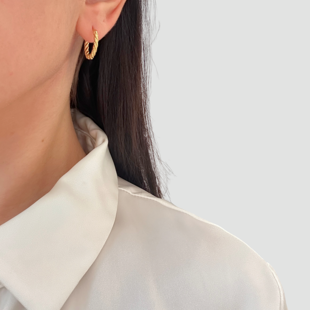 Gold twisted oval Earrings