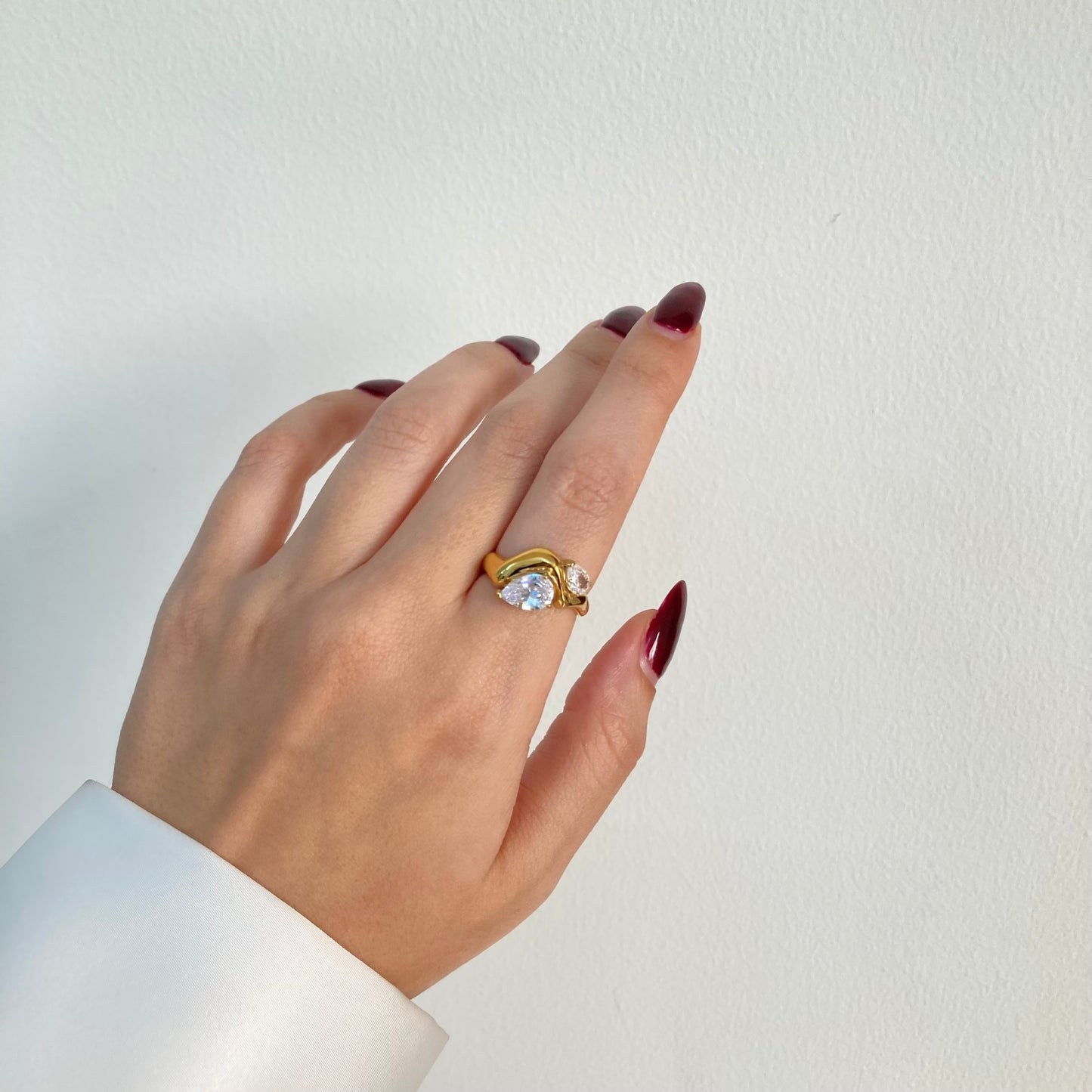 Golden Wave Pear Ring