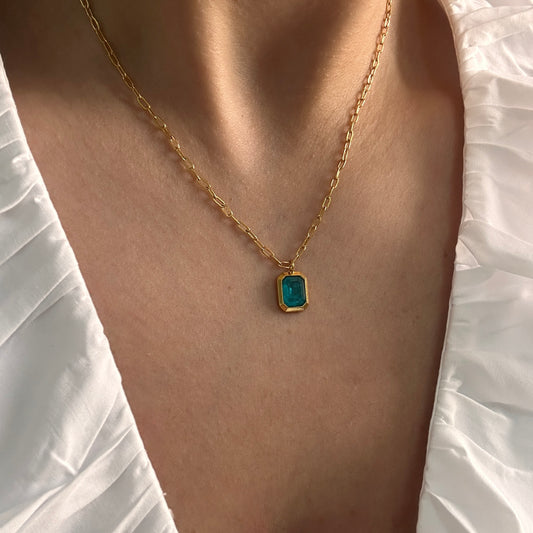 Royal Blue Pendant Necklace