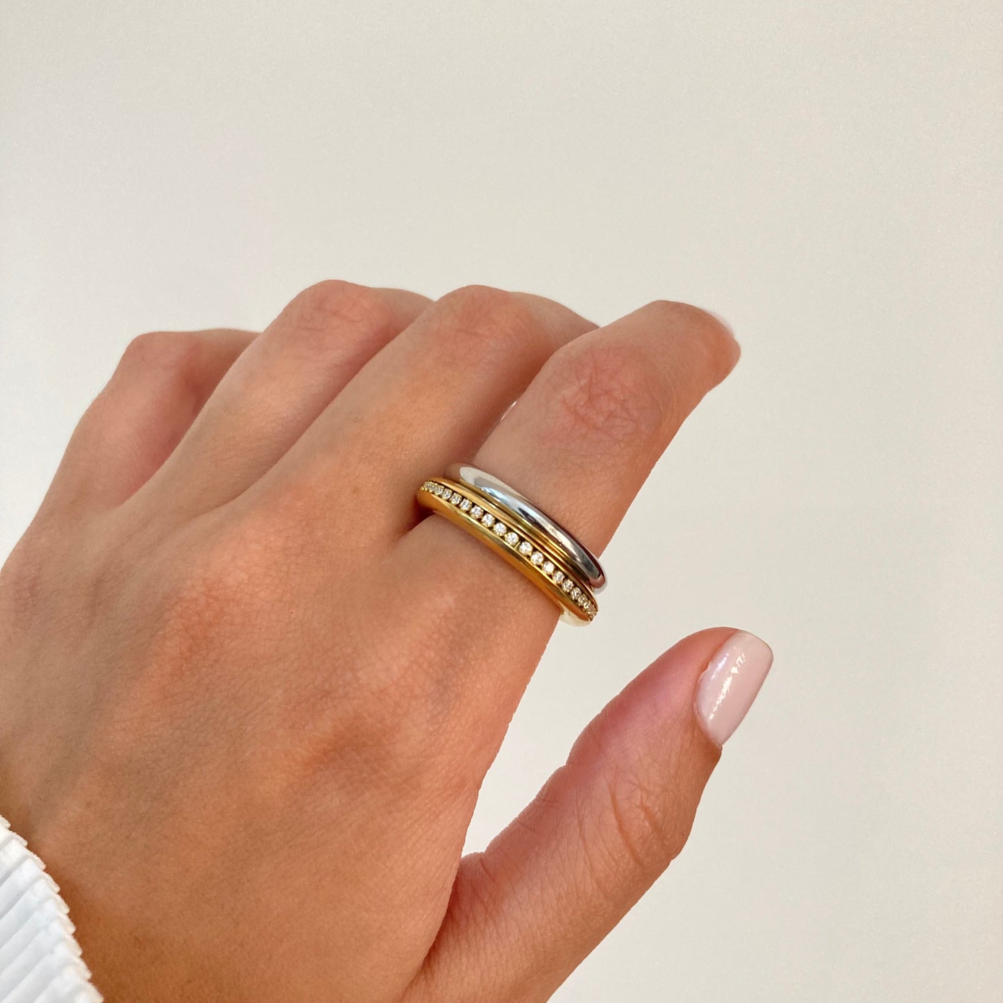 Double Connecting Ring
