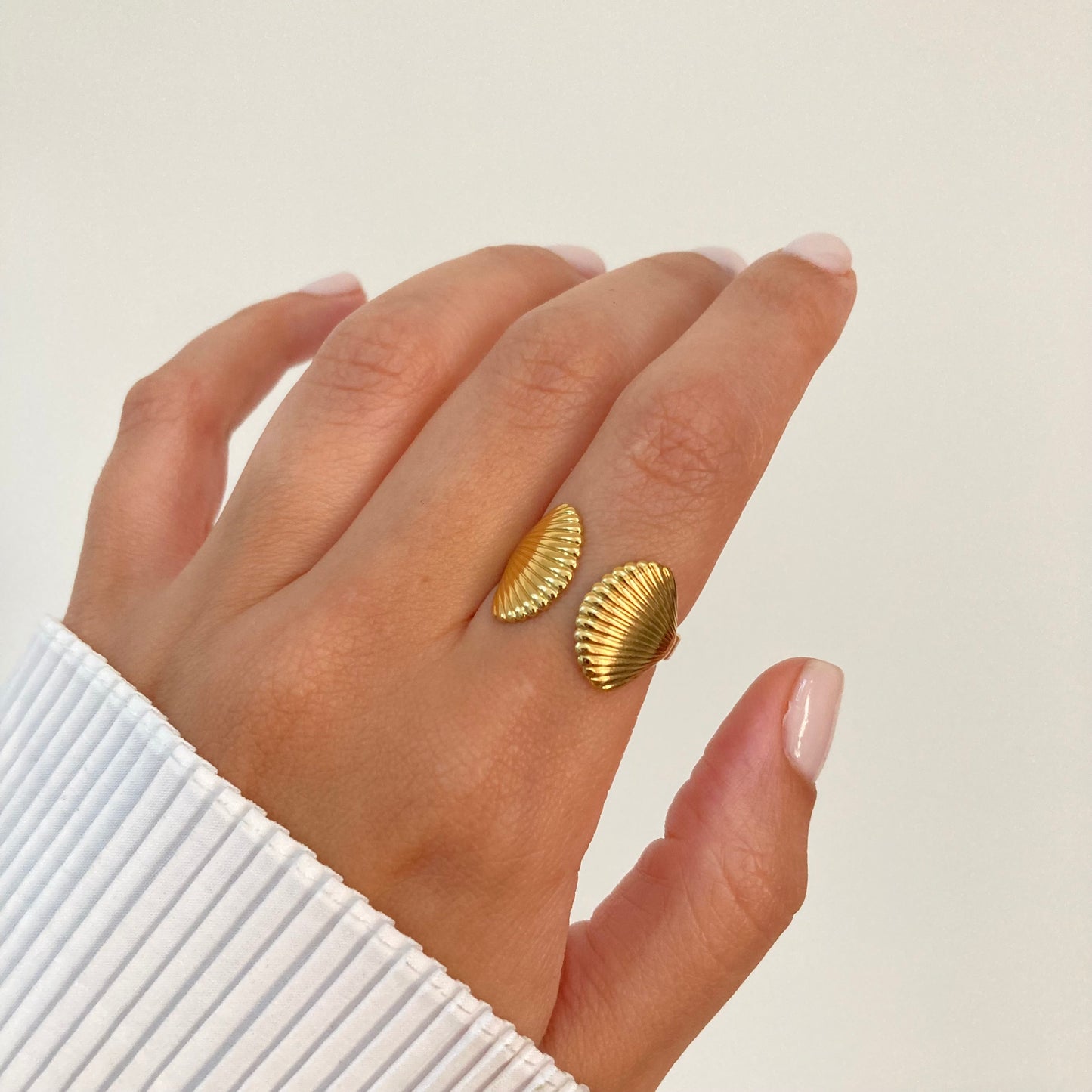 Double Shell Ring