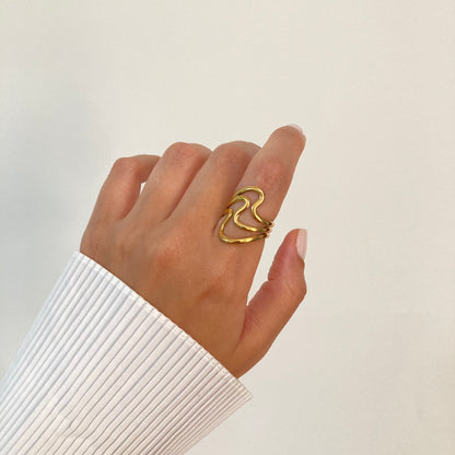 Triple Wave Ring