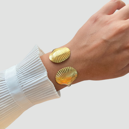 Shell Open Bangle