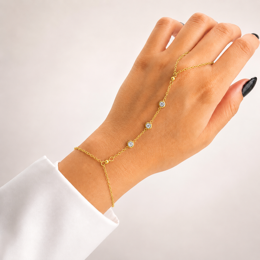 Triple Dot Hand Chain
